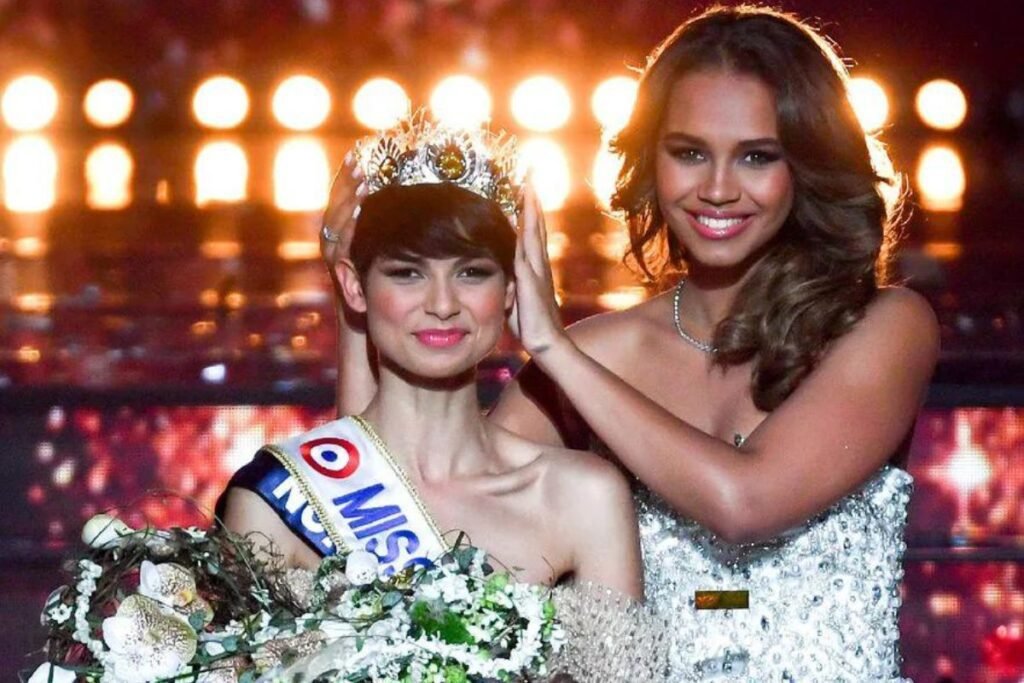 Miss France Qui Est Eve Gilles La Jeune Femme De Ans Et